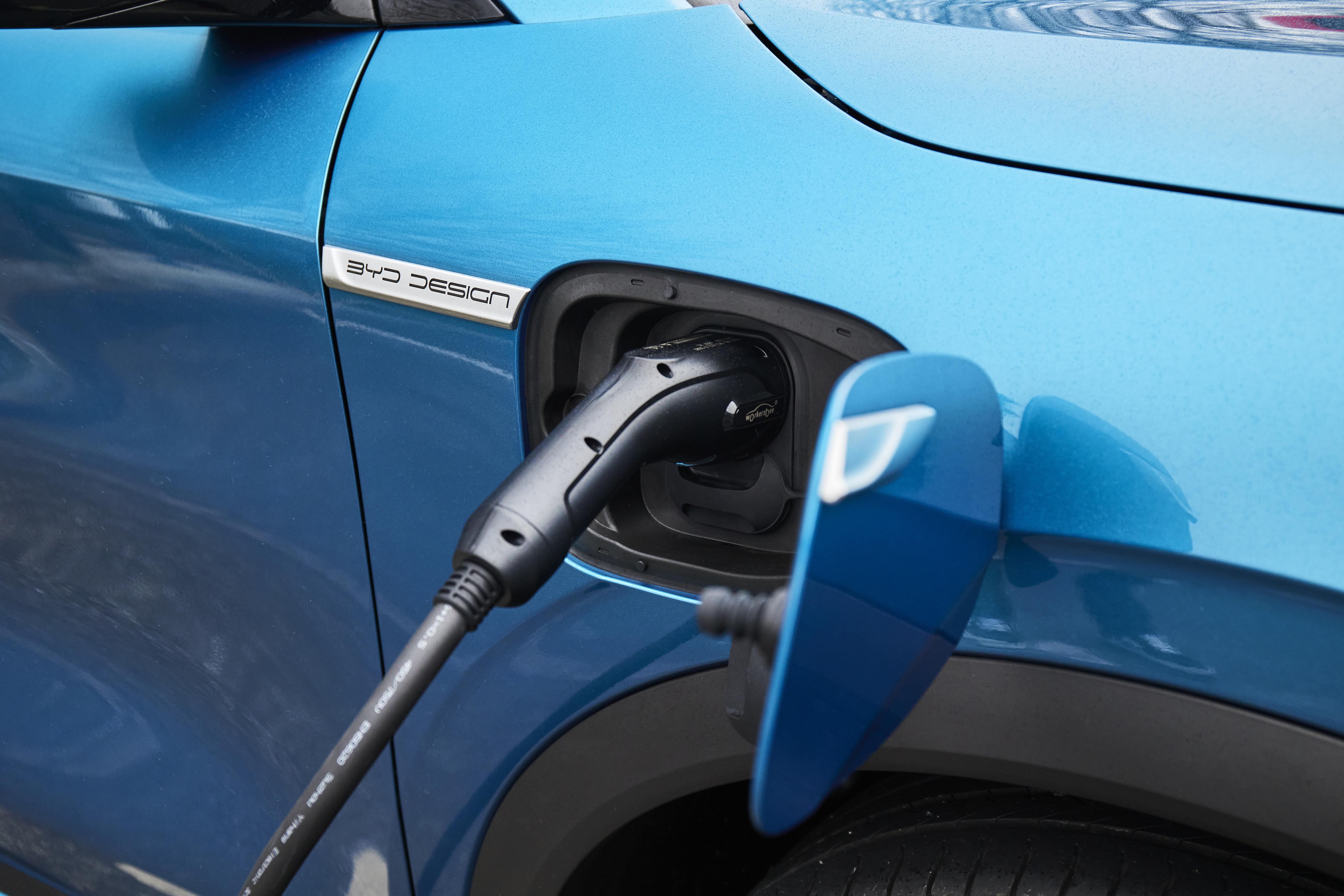 Why Are Kids Obsessed With Tesla And Electric Cars